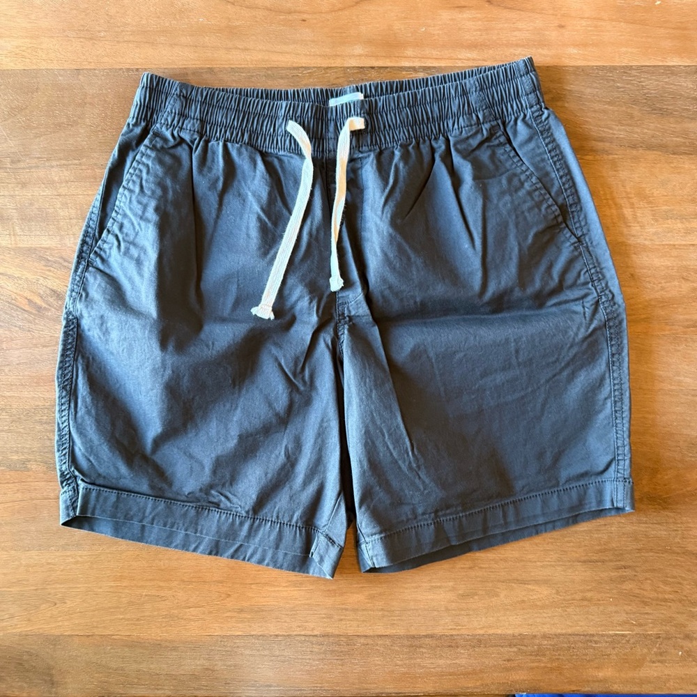 💥2/$20 Old Navy Men's Flat Front Drawstring Shorts in Dark Gray